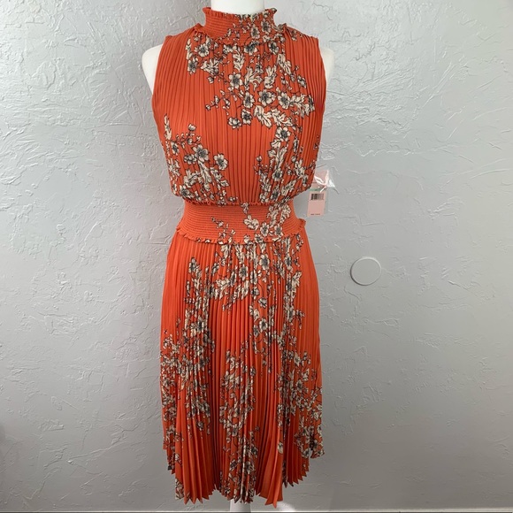 Nannette Dresses & Skirts - NWT Nanette Lepore Pleated A-Line Dress firestarter print 8